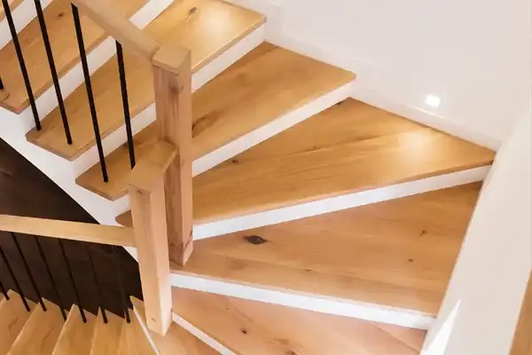 holztreppe-renovieren-600